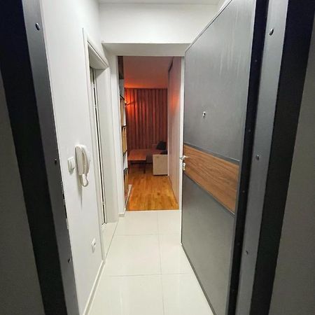 Daniel'S Apartment Скоп'є Екстер'єр фото