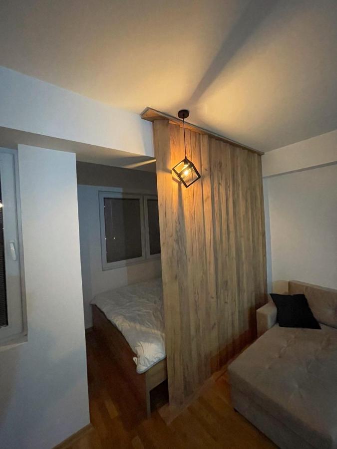Daniel'S Apartment Скоп'є Екстер'єр фото